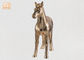 Dekoracyjne figurki zwierząt z poliwęzyny ze złotego liścia Statua rzeźby konia