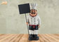Figurka szefa kuchni Polyresin Figurka szefa kuchni Drewniana tablica Rzeźba szefa kuchni z żywicy