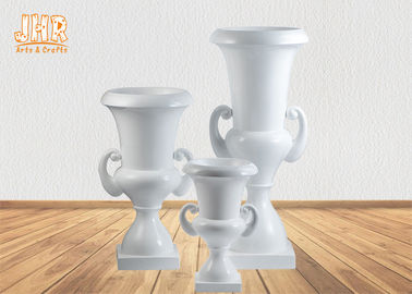 Klasyczne ślubne centralne wazony stołowe Błyszczące białe wazony podłogowe z włókna szklanego Sadzarki wewnętrzne